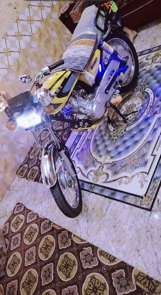 سلام عليكم درجه نامه لبيع مديل 2025 سعرها 600وبيها مجال  حك جيه مكان ديالئ بعقوبه فلكه المين رقم ***********
