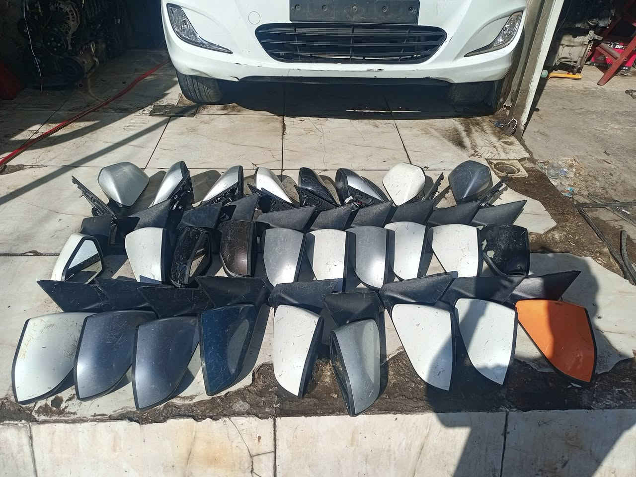 مري سوناته اصلي تفصيخ حاويه 
اسعار مناسبه جمله مفرد اشاره وبدون اشاره 
بغداد المشتل مجاور دائرة الضريبه 
***********
