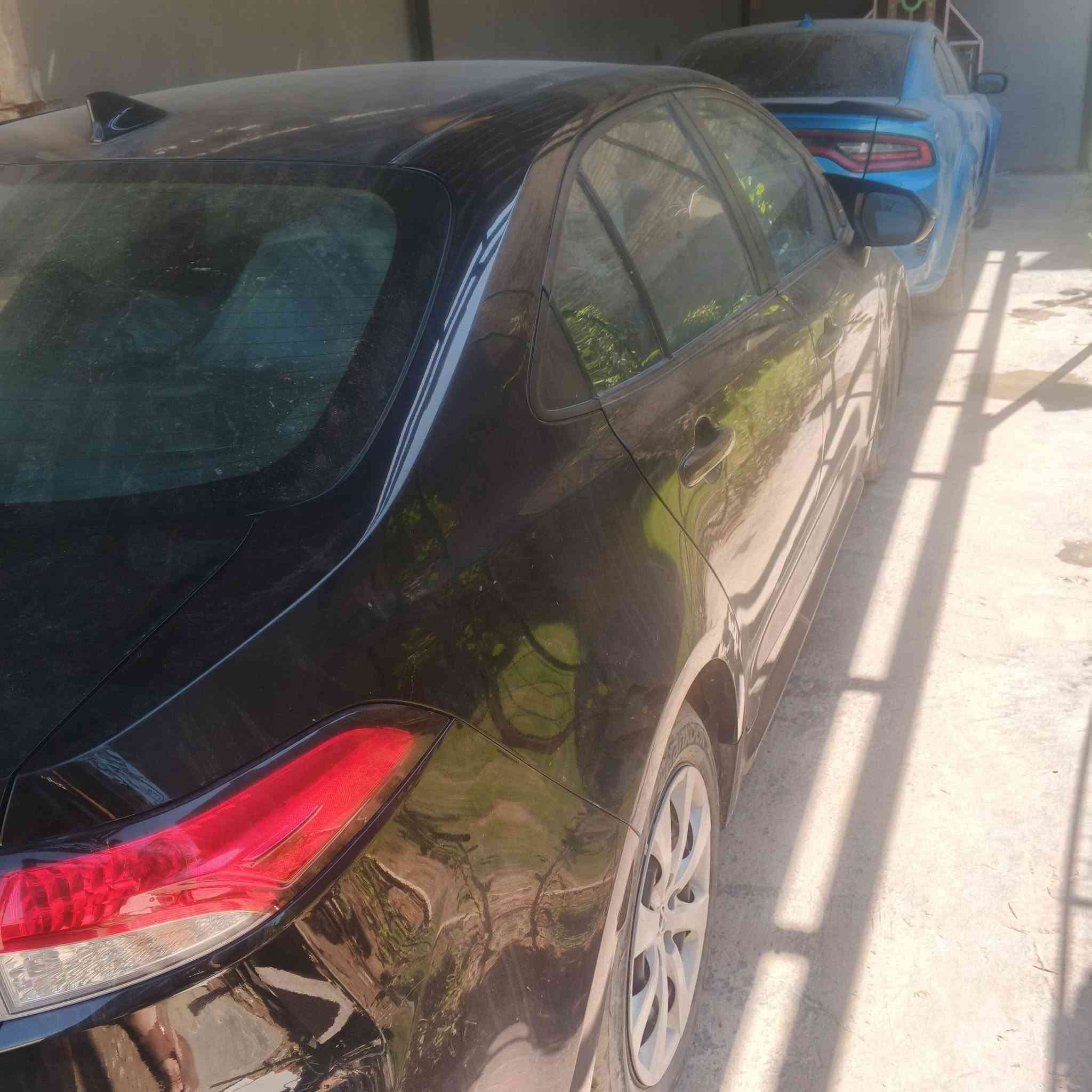 كورلا 23 امريكي للبيع
Li حادث بنيد مبدل وبيها كلير من امريكي بالصفحة  
السيارة مكانها الكرخ السعر ١٣٥ بيها مجال رقم باسمي 

للاستفسار ***********
