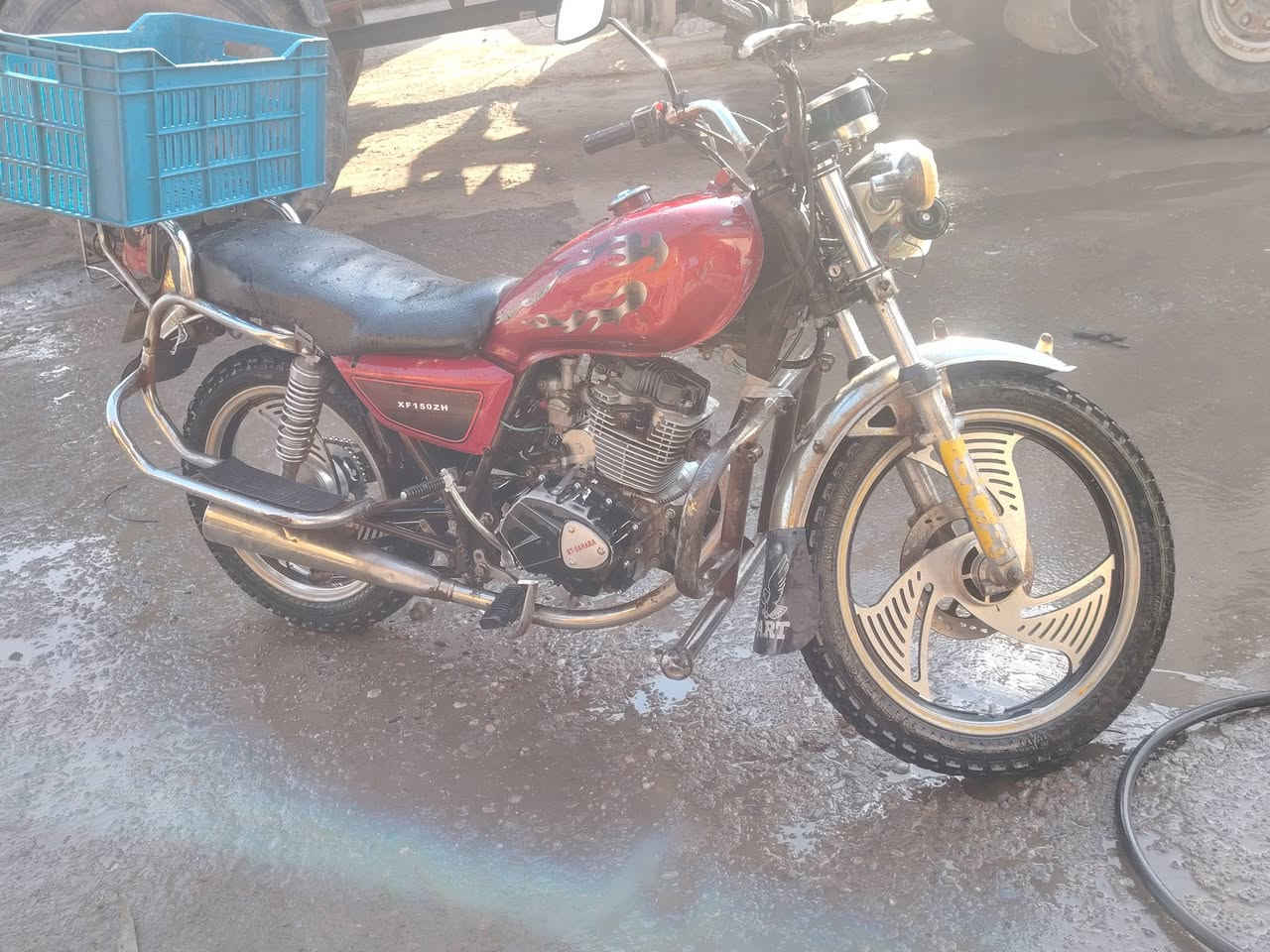 للبيع ماطور هارلي
بي صوت بل كم شفت السعر 300
خاص مقلق اتصل ***********
