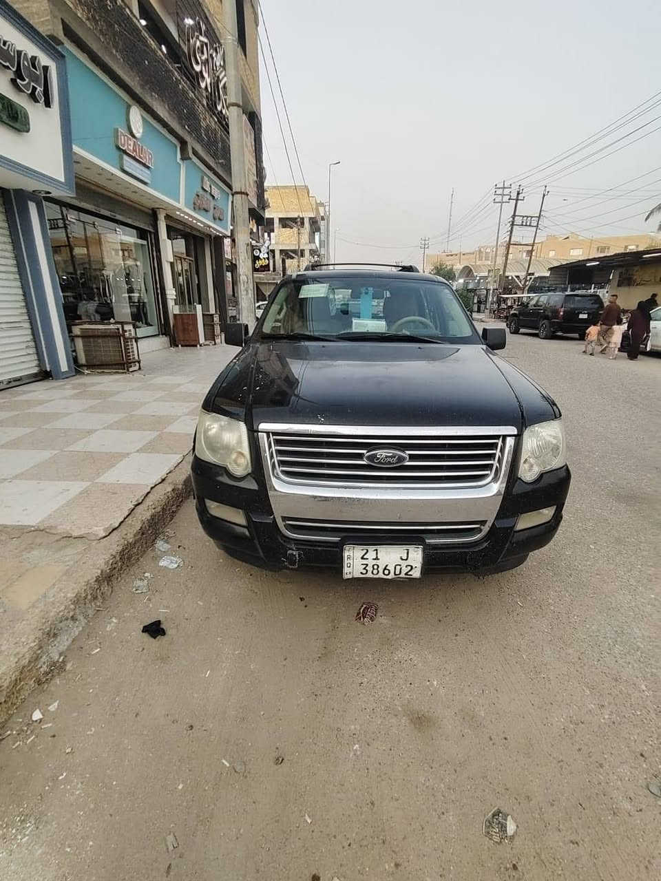 سلام عليكم ورحمة الله وبركاته فورد اكسبلور موديل 10 خليجي فول مواصفات فتحة بالقماره مكينه كير جدد سياره مكفوله كفاله عامه عده شويه صبغ يم سكن والربل مال جاملغ الامامي فقط جاهزه السياره ترايك لسليمانيه رقم انكليزي بسمي مداور مباشر السعر120 وبيها مجال بسيط بيع مستعجل الاتصال على الرقم ***********مكاني ناصريه
