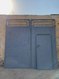 باب • للبيع