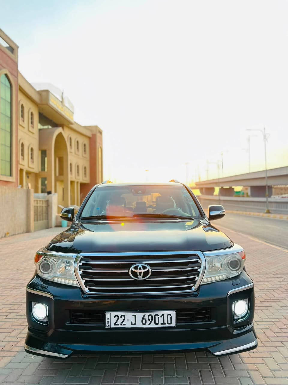 سعر مناسب جدآ 330$ وبيه مجال !!
 
لاندكروز  2013   ساز GXR

فول مواصفات 1/1 
1- فتحة 
2- بصمة 
3- محرك وكير كفالة 
4- حساس خلفي وامامي 
5- ثلاجة 
6- كراسي كهرباء 
7- تحكم ستيرني جهتين 
8- شاشات عرض 
9-كامرات خلفي وامامي 
10- 8  ايرباك 
11-دفع رباعي 
12- رقم اربيل دولي 
حجم المحرك:  6 سلندر ✅ 
معروفة موصفات الساز  فول 
ملاحظة / السيارة  مكفولة كفالة عامه 
جديدة بمعنى الكلمه حدادية تبريد ثلج 🧊 

السعر  (330$)

مكان تكريت.  ***********
