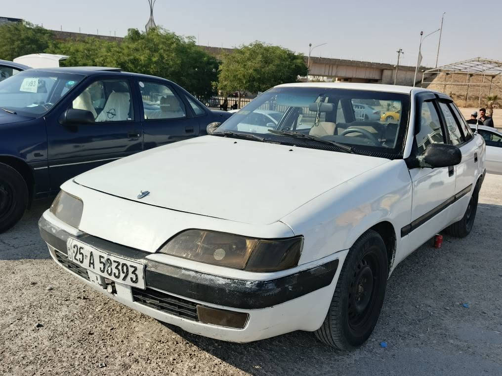 دواخل جديدة و نضيفة مرتبة  زوج اطارات جديد. حدادية الصدر جديدة. كهربايات يشتغل لايتات عدسة زرع. رقم كركووك سنوية باسمي و جديدة لحد ٢٠٢٨ و كوبون بنزين. الكير بشرط ولمحرك بي نسبة بخار.  السيارة خير من اللة 
السعر ٢٤ معاملة. او مراوسة 
رقم *********** كركوك, العراق
