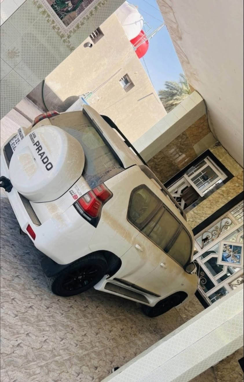 للبيع برادو 2023 TXS مدينايت استلام شركة ساز ضمان
ماشية 57الف 
داخل جلد
مكفوله كفاله
لايت زينون 
ويل 18
تاير اصلي جديد
شاشه ايباد كاربلاي ،اندرويد اوتو
ومواصفاتها معروفه 
العنوان واسط الزبيدية 
واتساب ***********
اتصال ***********

نص مكتوب في الصور:
- 10:41 2026/2/12 خدوش ملاحظة: نخلي كامل مسؤوليتنا بعد الفحص وتسليم التقرير الى الزبون الاسم حسام حسن الموديل 2023 تاريخ الفحص 2026-1-27 نوع السيارة برادو وقت الفحص 12:21 ص رقم السيارة الجانب الأمامي- سليم الجانب الخلفي- سليم الجانب الأيمن- خدوش الجانب الأيسر- خدش +برصة الجانب العلوي- تم الشرح ملاحظة* الفحص لا يشمل الاعطال الميكانيكية والكسر ***********
- 22-D