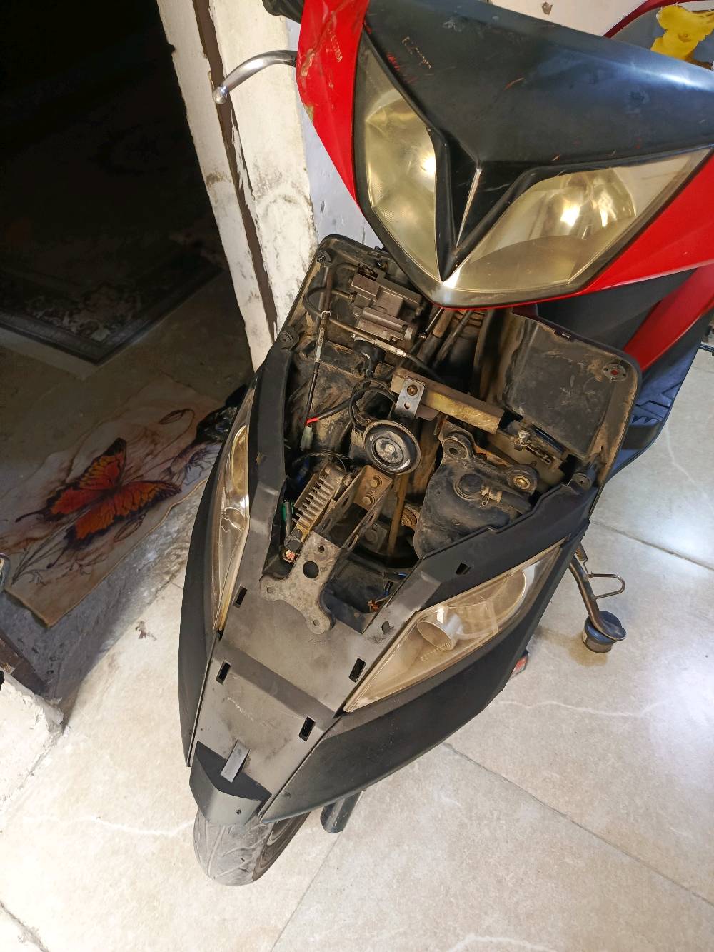 ثعلب بيع او مراوس بيه نواقص بصيطه البجم موجود بس مكسور شغاله السعر ٣٥٠وبيها مجال وشعندك مراوس ارسل
