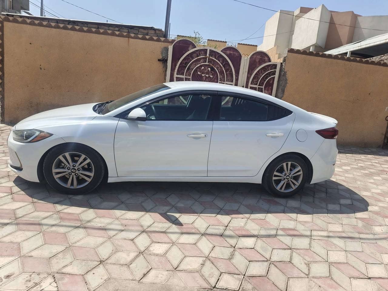 النتره موديل 2018 امريكي ليبل واحد ماعدئ قبل الجنطه مبدل حادثها مال مريكا
بدون دواخل بدون حوض بجم كبس
وبيه باب شخط فقط مكينه 2000
دوش كير AT مرغوب تبريد ثلج سياره ع
ضع الشركه
ماشيهmi 
92
سياره بدون إرباك صدر مامي وخلفي جديد
مواصفات SE
معروفه نضمه قياده
تحكمات معروفه نص
رقم ديالى 
دولي سنويه ٣١
شرط
التحويل
مكاني ديالى ودلي يتصل وديلل
السعر١١٨ وبيه مجال 
الاتصال على رقم الهاتف المحمول
***********
