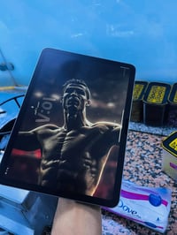آيباد اير M2 • ٢٥٦ • نضيف