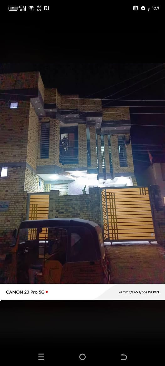 البيت للبيع مساحه 150 بي اربع غرف وصحيات اربعه واستقبال وصالتين  الموقع الرفاعي منطقه حي العمال يم قطاع الصحي الاستفسار ***********
