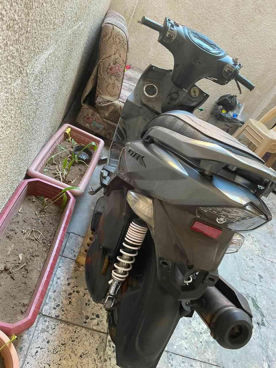 سلام عليكم جي تي آر مكفوله كفاله عامه رمبه الدراجه بيه كشن اصلي وستاند صفح اصلي ومثل مشوفون كدام عينكم نضافت الدراجه السعر خاص والعنوان البياع تقاطع درويش رقم التيلفون *********** بس واتساب
