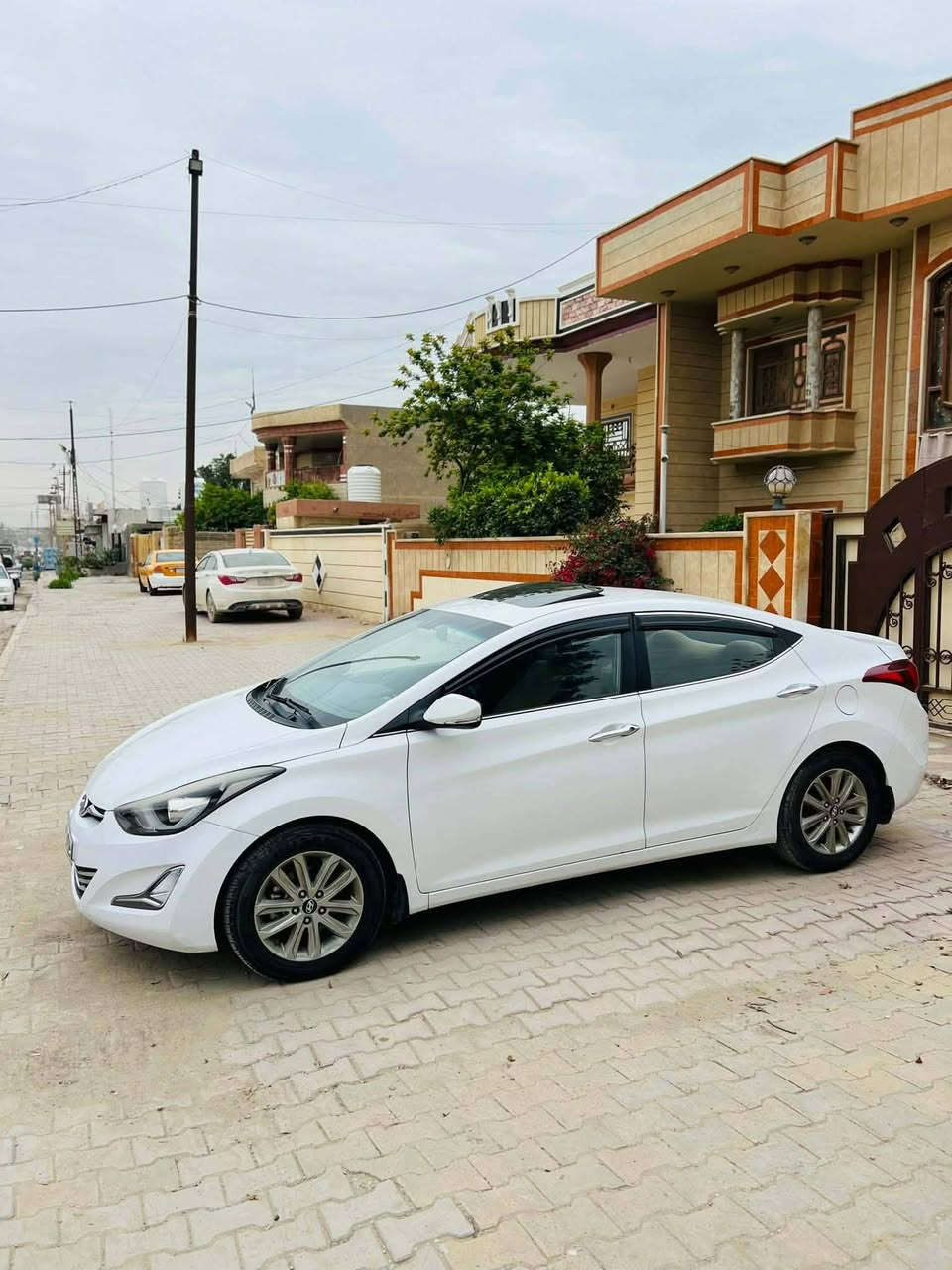 النترا موديل 16مكفولة بيهه جاملغ مبدل باقي كفالة 
تبريد شغال مكاني كربلاء
سعر 118بيهه مجال قليل 
***********
