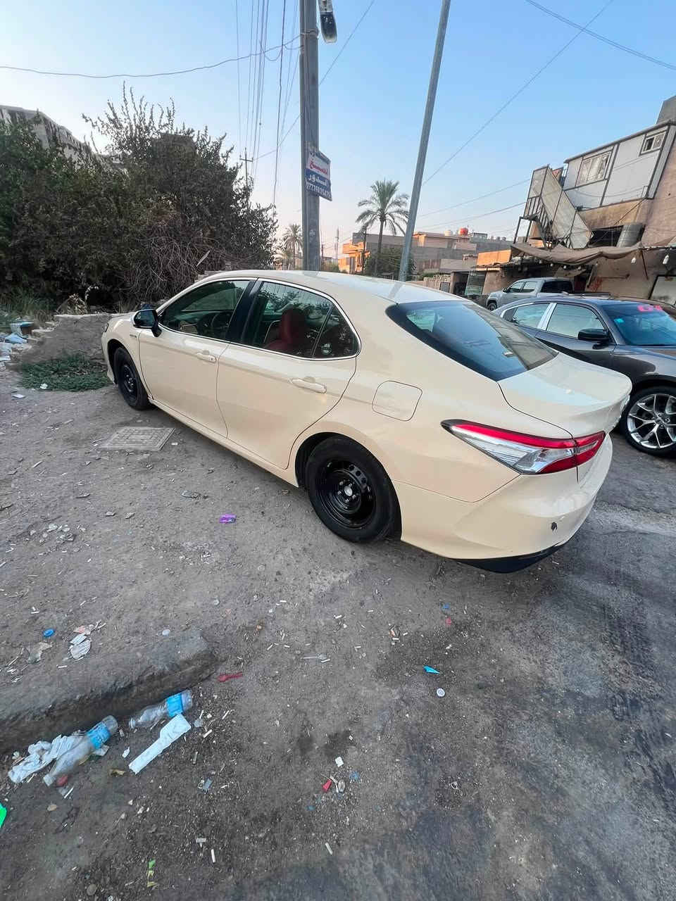 كاحري 2020 مسجله 22 بسمي السياره شرط التحويل
السياره بيها ضعف بطاريه فقط 

مصبوغه عام اثر ستيكرات تكسي دبي مكفوله من المعجون 

داخل احمر تبريد ثلج محرك خير من الله سياره جاهزه 

مكان بغداد رقم بغداد انكليزي سنويه مجدده هزه جديده 

رقمي ***********

السعر 110 وماكو هيج اسعار

بيها مجال للشراي
