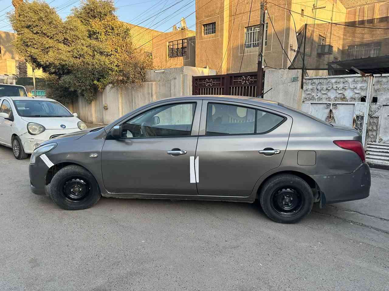 سلام عليكم 
نيسان ٢٠١٩
رقم بغدداد
بدون صبغ وتبديل 
ماشيه ١٢٠
٨٠$

‏***********
