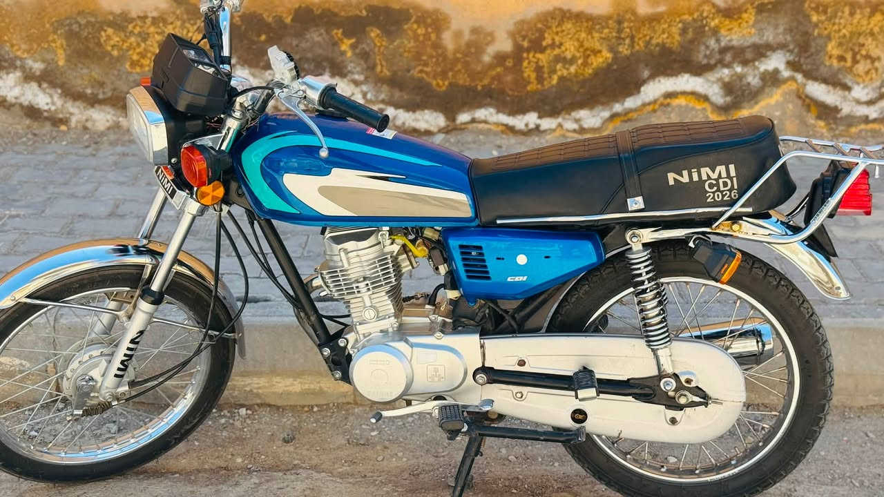السلام عليكم
دراجه نامه سكنر مديل 26 نضيفه مكفوله 5 اوراق سعرها 700 بيه مجال بسيط  مكاني كوت زوريجات ***********
