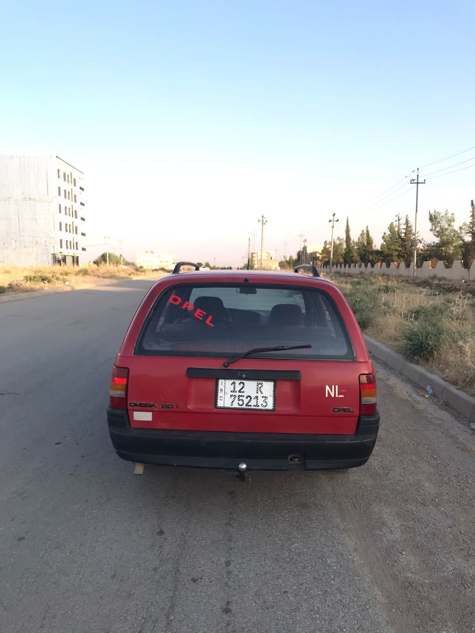 اوبل اوميكا استيشن موديل ٨٩
مكينا 2.0 

المكينة والكير شرط 

الحدادية الامامي والخلفي جديد شرط كامله من كل شي 

رقم نينوى انكليزي شرط التحويل  السيارا باسمي  و بيها كوبون 

السعر ٣٠ وبي مجال بسيط 

العنوان موصل
للتواصل :***********
