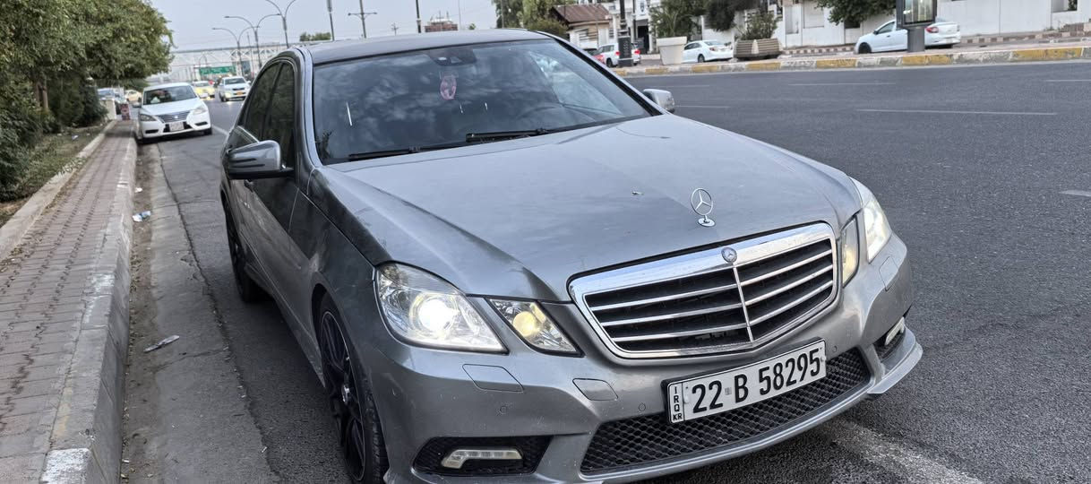 ***********
***********
مارسيدس بينز E350  بنزين ستة سلندر
كيرو محرك وتبريد وكهربائى بشرط
صبخ ثلاث قطع امامى وصقف صبخ باقى دعامية ل دعامية بشرط
سعر كلش مناسب
مكان سيارة في اربيل
