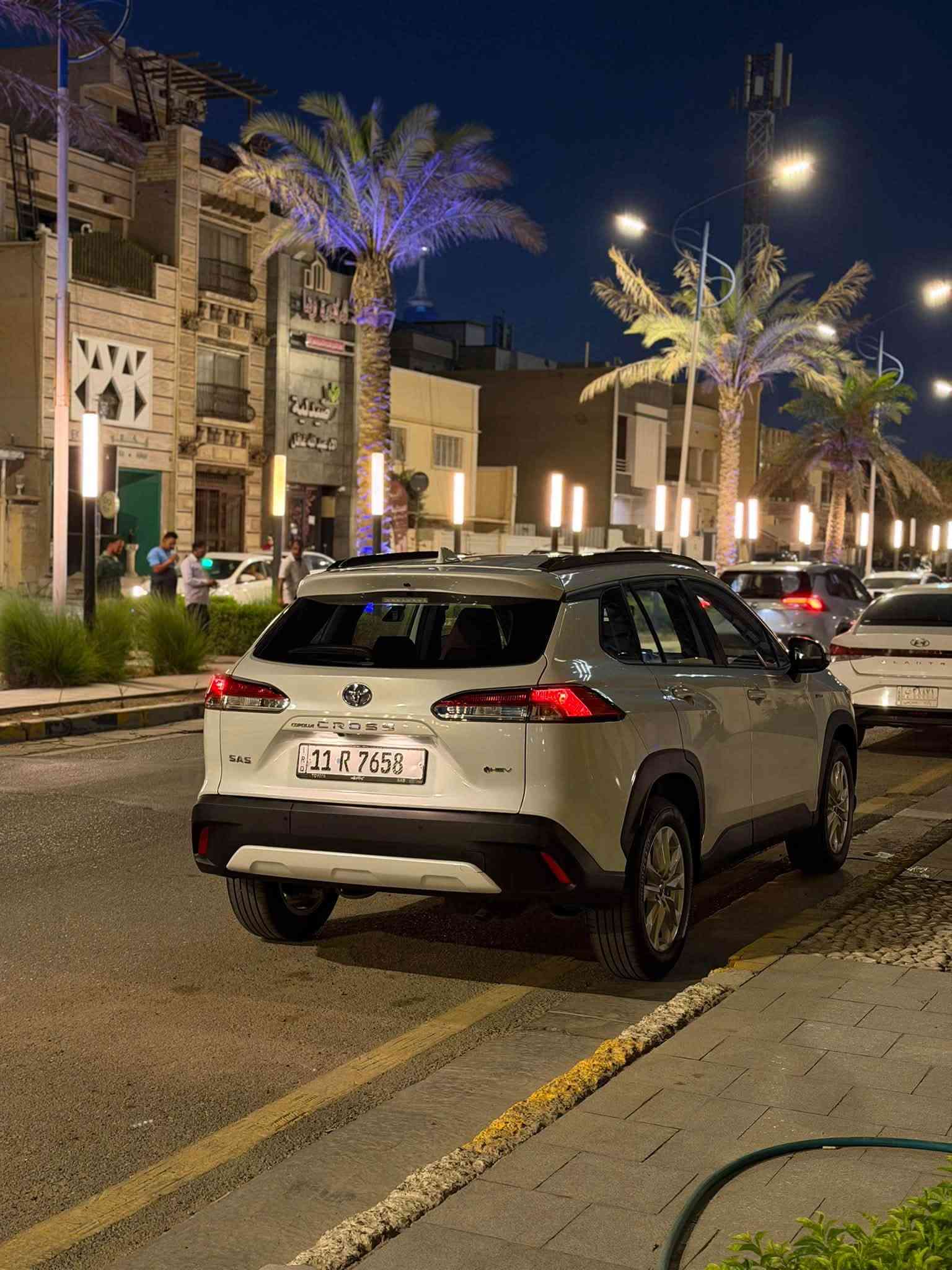 السلام عليكم
كورلا كروز هايبرد  ساز 2025 زيرو للبيع
Corolla cross  hydride SAS  
السيارة زيرو ماشية على كد الترقيم فقط
رقم بغداد رباعي مميز
السيارة فول مواصفات
فتحة سقف
رادار امامي
رادار جانبي + نقطة عمياء
مثبت سرعة تفاعلي
هاند بريك كهرباء 
اوتو هولد
كامرات محيطية
شاحن لاسلكي
شاشة ابل كار بلي
كشنات مخمل
تحكم ستيرن
مري شفط
حساسات خلفية

السيارة تحت الضمان شركة ساز
البطارية 8  سنوات ومكينة وكير 3 سنوات
مع عقد صيانة لمدة 40,000KM مجاني يشمل كل السيارة من تبديل زيوت وفلاتر

مكان السيارة بغداد القادسية
السعر 38.5 مليون و بيها مجال
***********

