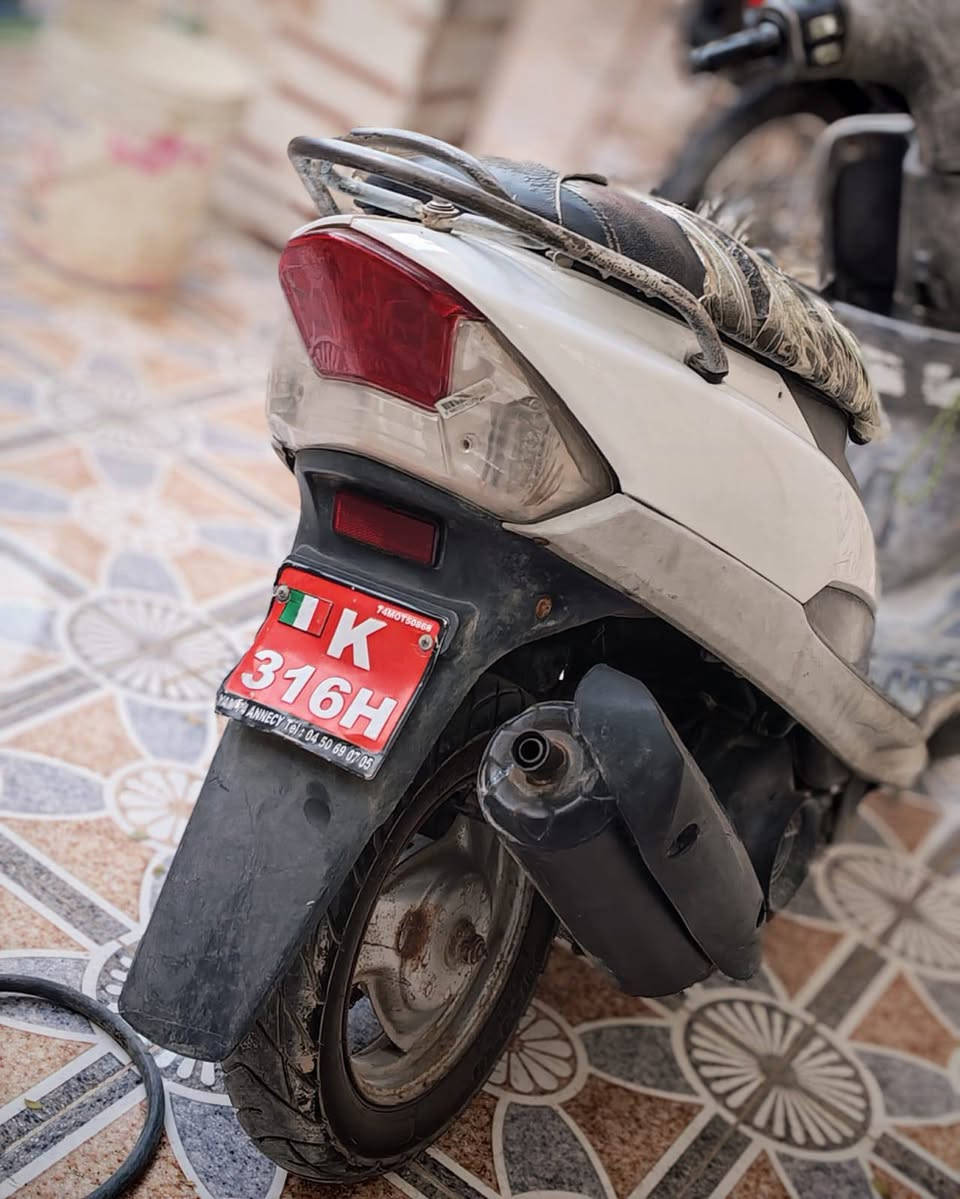 ماكس منغولي دراجة حلوة وجاهزة مفتوحه كفرهه الفوك موجود 
عوزهه باتري فقط السعر 375 بيهه مجال حك الجيه مكان الدوانية فلكة العلماء ***********
