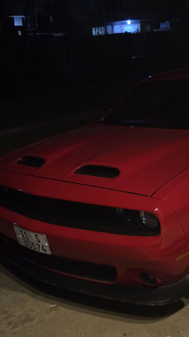 جالنجر SXT • ٢٠٢١ • وارد كندي