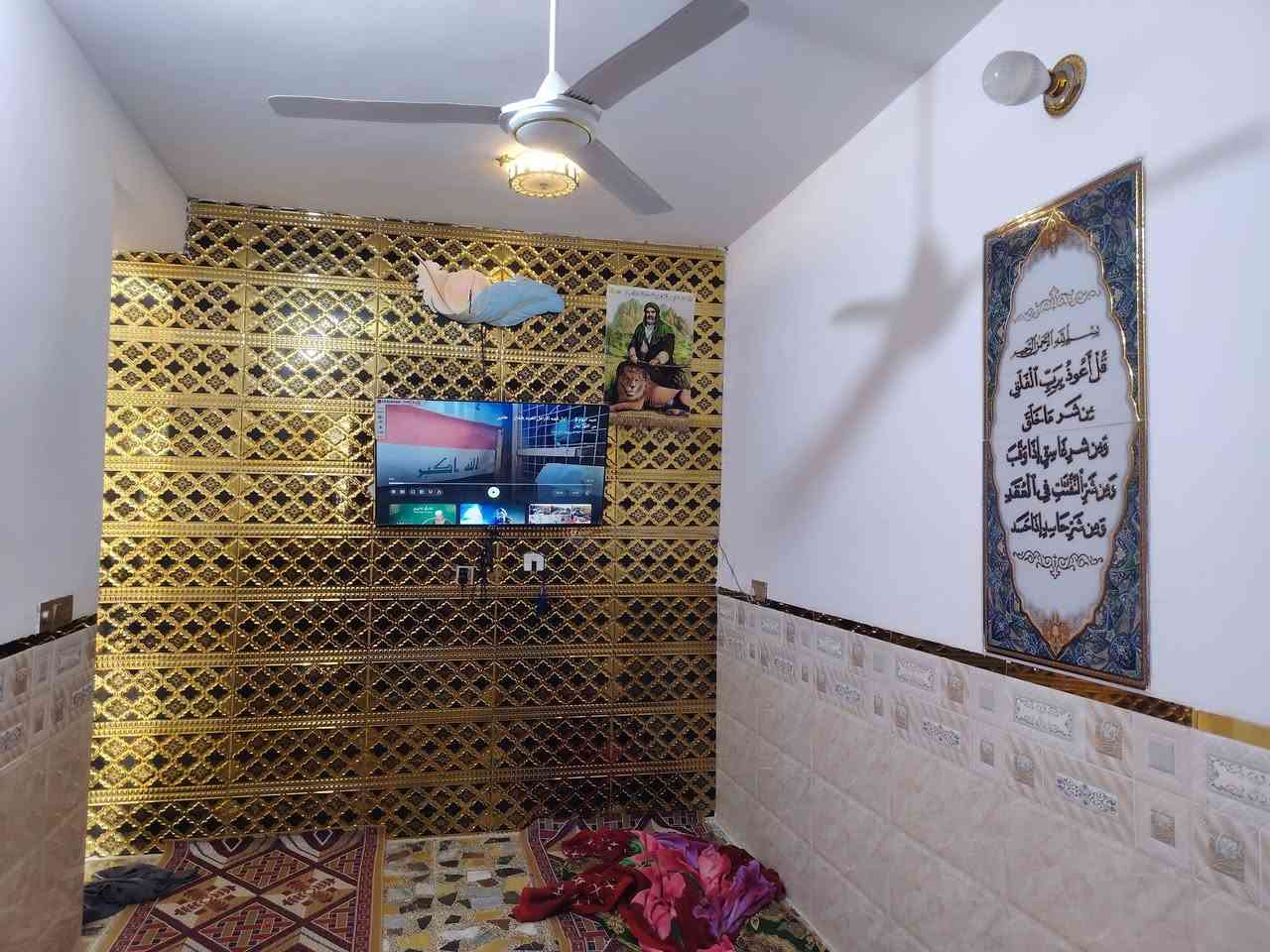 سلام عليكم بيت للبيع مع قطعة
مساحة البيت 90 متر طابق ونص مع قطعة ارض بصفها مساحة 90 متر
ترهم حديقة كراج بيت ثاني بكفيك يعني مجموع قطعة الارض 180 طبعا
البيت بناء حديث طابوك بس الستارة والبيتونة بلوك البيت جاهز والتفاصيل
بل فديو
للتفاصيل اكثر مراسلة الصفحه او الاتصال على ***********

