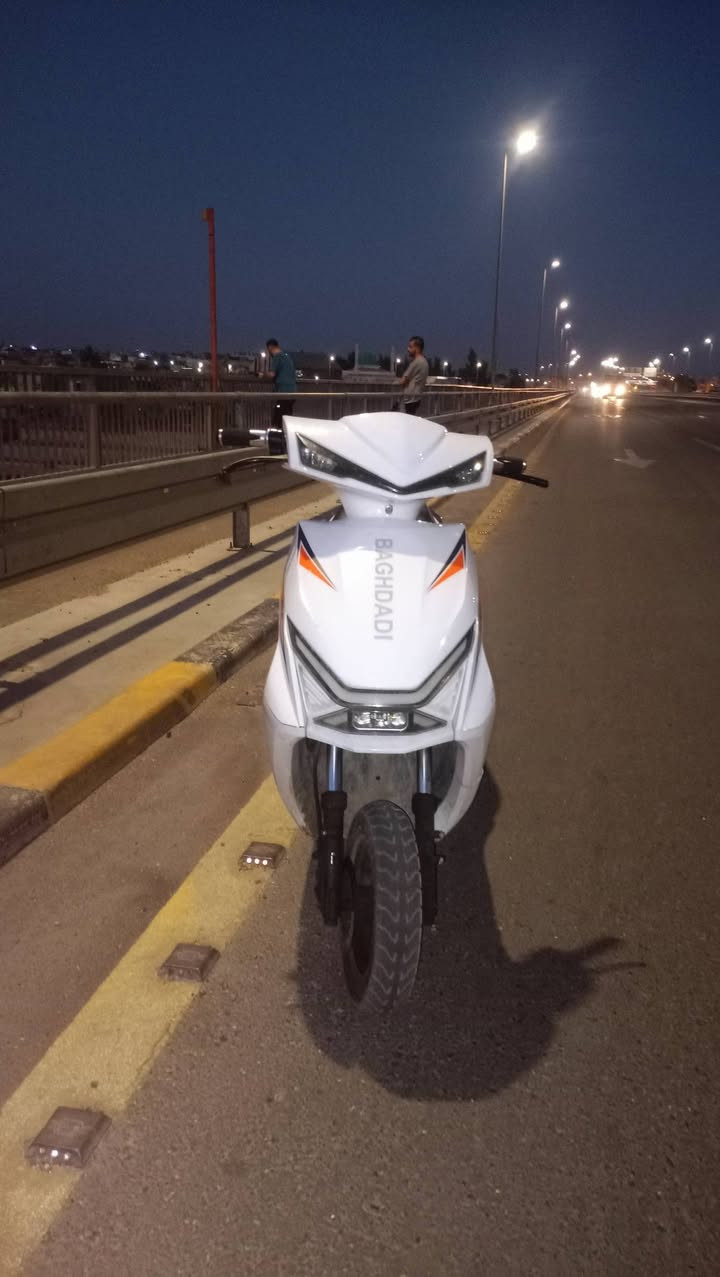 ماطور للبيع
للبيع 
سعر 500٫000وبي مجال 
الماطور يرادلو مصرف +يرادلو ويل وره يكلف150٫000
الرقم***********
