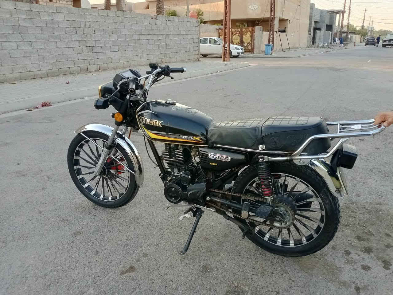 سلام عليكم دراجه للبيع سونك موديل 24 كفاله عامه من الاخير اوراق كامله دراجه حلوه او نضيفه مثل الي بلصوره او احله مكان محموديه لطيفيه السعر 575 شراي اتصل
*********** بي واتساب 
*********** فقط اتصال
سلام عليكم دراجه للبيع سونك موديل 24 كفاله عامه من الاخير اوراق كامله دراجه حلوه او نضيفه مثل الي بلصوره او احله مكان محموديه لطيفيه السعر 575 شراي اتصل
