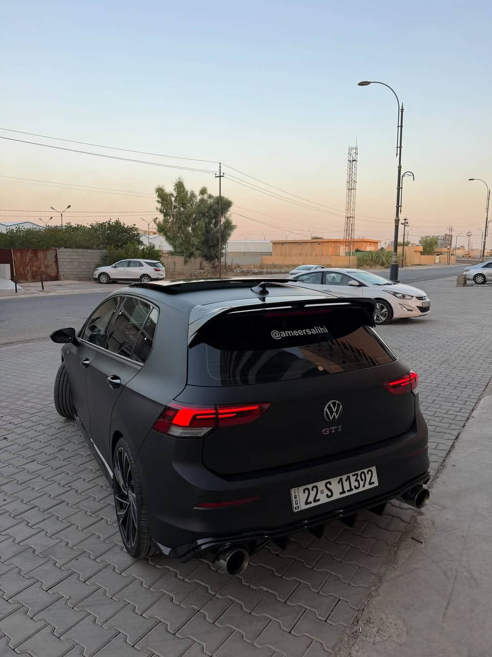 غولف GTI • ٢٠٢٤ • مغلف اسود