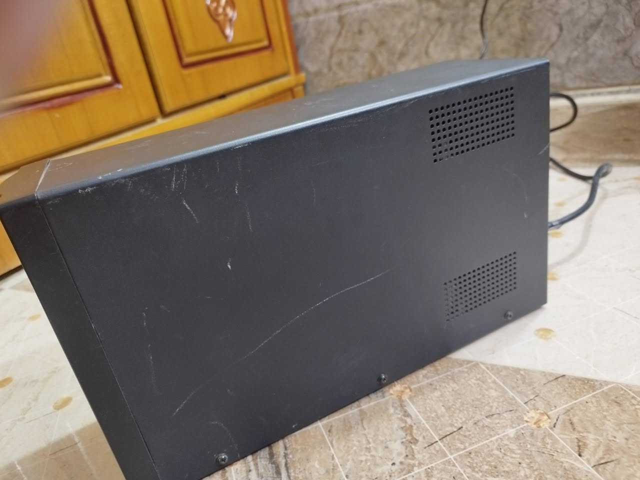 UPS 1500 • نضيف • منفذ طاقه خرب