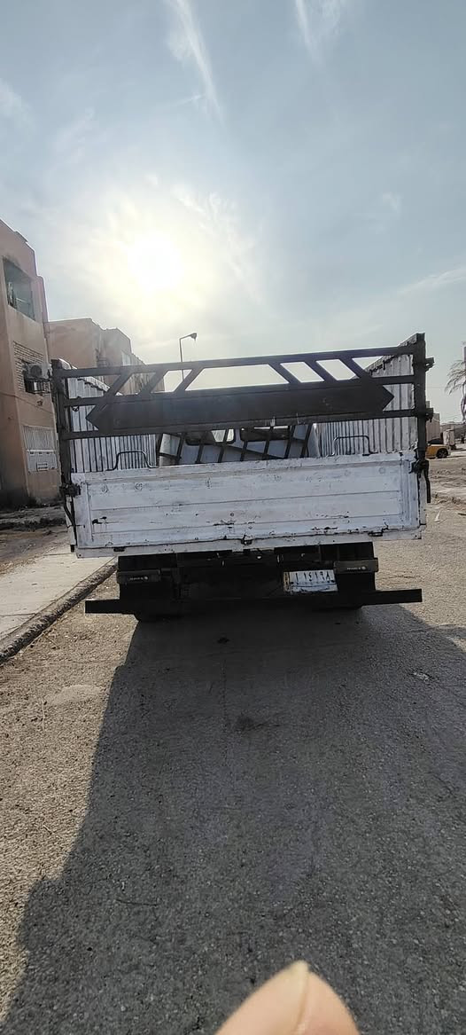 السلام عليكم سياره فولكه حمل سنويه صارله شهر صاقطه رقمه مثنى مداور شوكت ماتريد ماعليه ضريبه سياره جاهزه شغل وطلع وين ما يعجبك محرك ونجي مال بطه السعر 35 وبيه مجال / ***********
