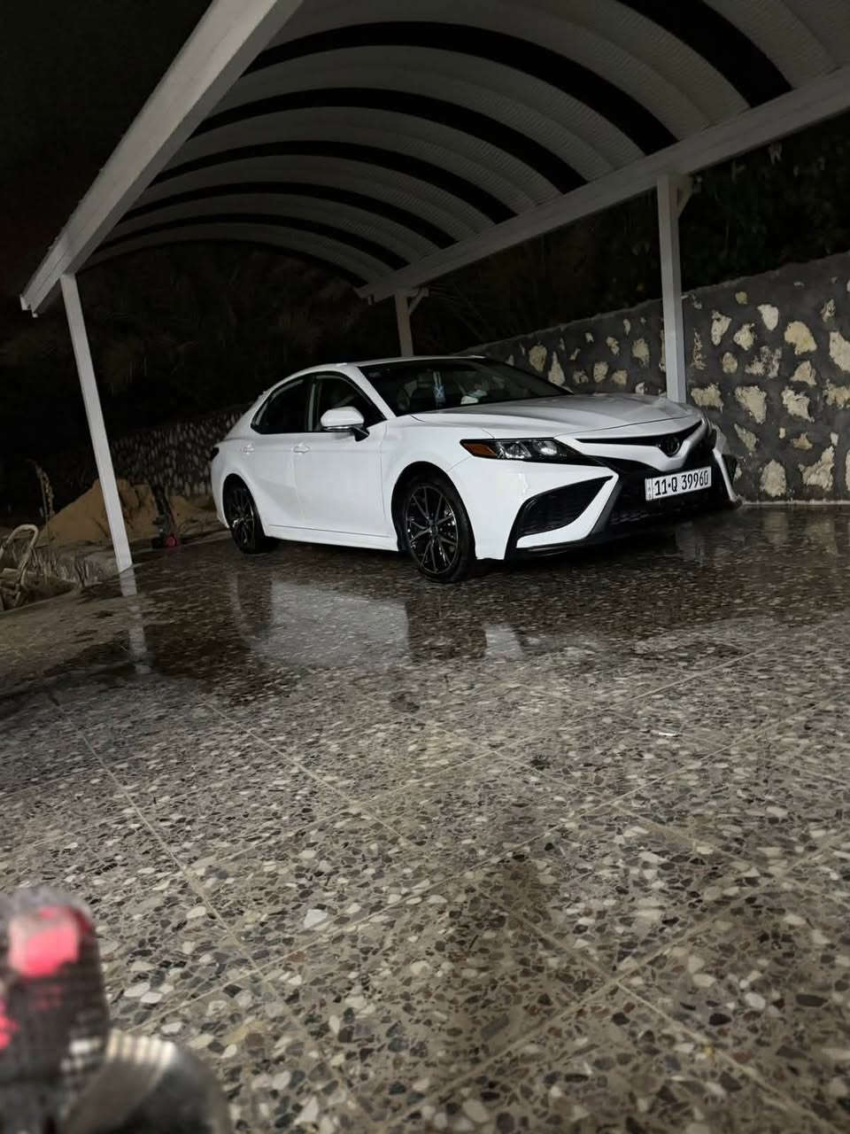 للبيع Toyota Camry SE 2024
> ماشاء الله تبارك الرحمن 🤍
المواصفات:

وارد امريكي كفاله
4 سلندر 2500 تنفس طبيعي

الفئة : SE 
الممشى : 20,000  الف كيلو متر

بصمه فتحه رادار تحكم ستيرن كشنات جلد كهربائي

 كلين _سرقه 
العنوان :كربلاء طوريج 
لل استفسار ***********
