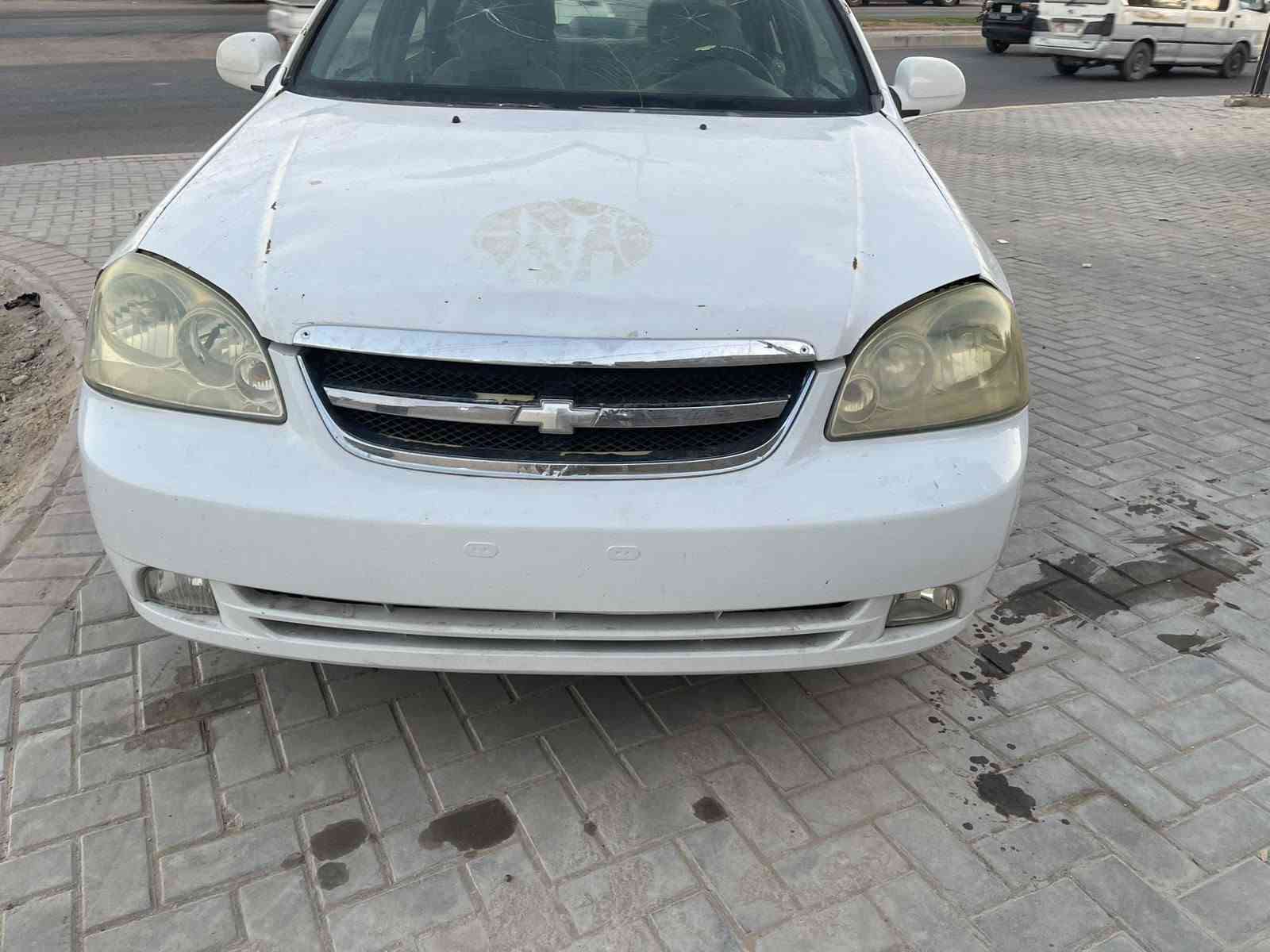 السلام عليكم سيارة اوبتره 2009مال مزاد سياره واصله شطب يعني راح اصير حره وتترقم بغداد سياره بدون ضربه بس بيهه شكم طخه بسيطه سياره جاهزه صدر كله جديد تخم تاير جديد كير ومكينه خير من الله تشغيل السياره ربع نكره راعي السياره موجود السياره الياخذهه ماله علاقه بموضوع المعامله يعني راعيهه يكمل الشطب وبعد تترقم وبلعافيه عل الياخذهه الشراي يتصل *********** السعر 54
