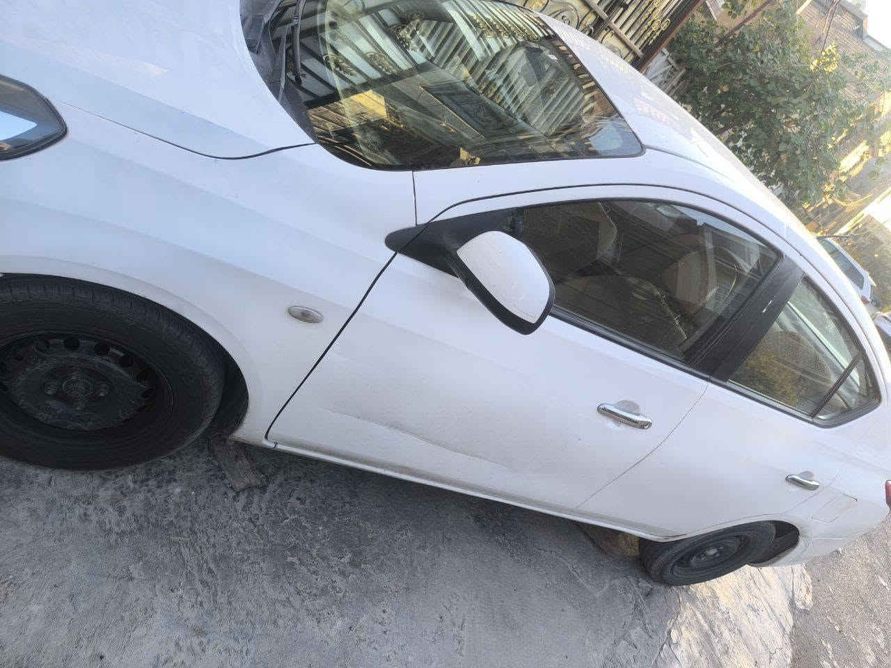 السلام عليكم
سني هندي 2020 رقم بغداد الجديد بأسمي كامله هزه وكلشي تحويل ثاني يوم تفاصليها موضحه بالسونار والسياره حلوه وخير من الله صدر تبريد تخم تاير كله تمام
السعر 93 وبيها مجال بسيط
المكان بغداد حي الجهاد
اتصال / ***********
