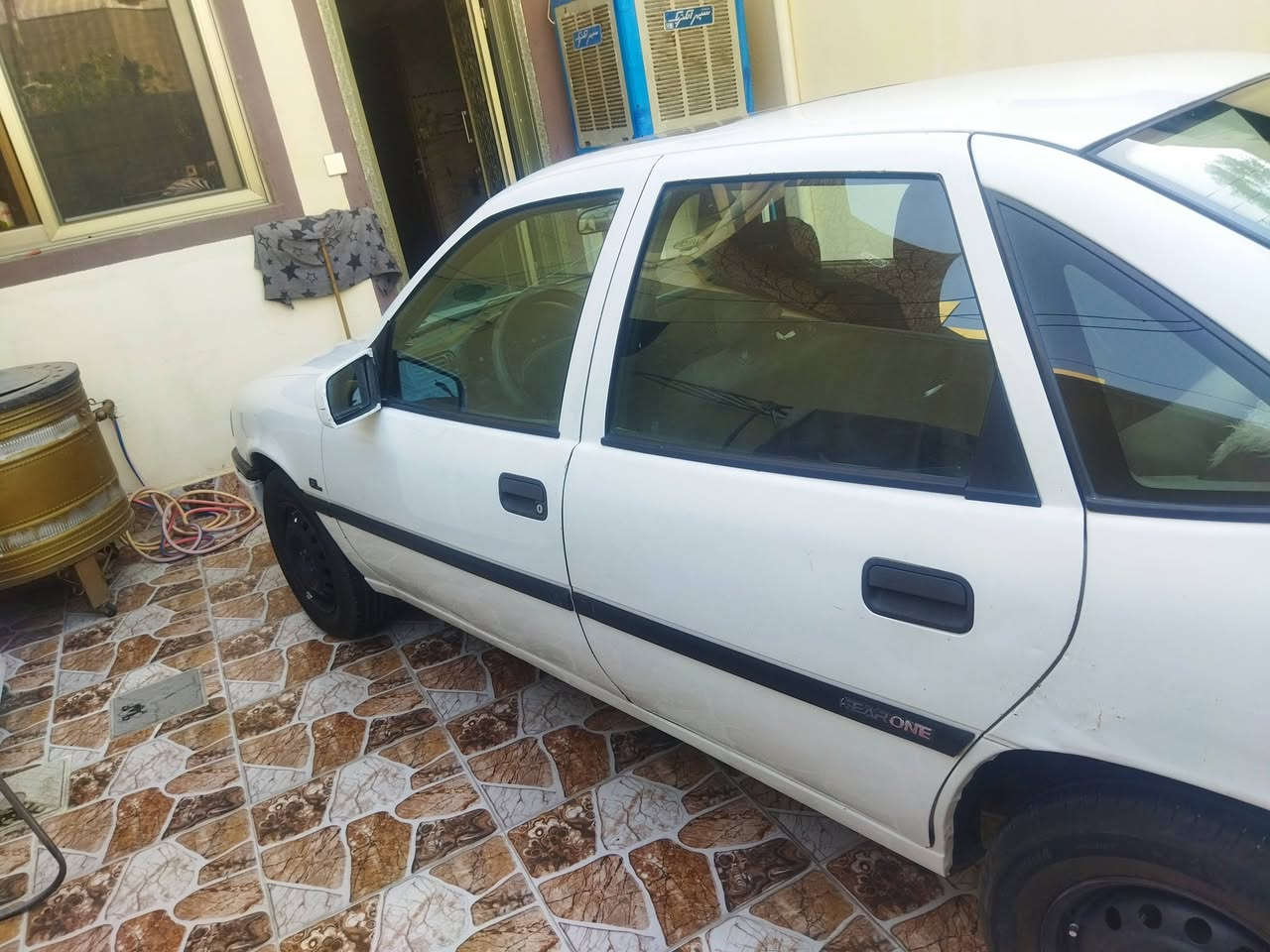 اوبل فكترا للبيع موديل 94 سليت دشبول دبل اير باك اي بي اس قفل مركزي محرك 20السيارة على وضع الشركة الهلالات على البلادي سنوية مشروع وطني السعر 50$ وبي مجال بسيط رقم صاحب السيارة ***********
