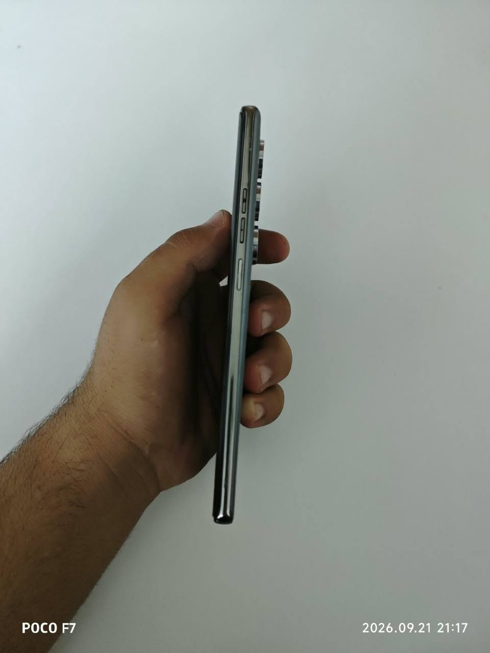 سلام عليكم جهاز كومون 40 برو 5g كيه 256 ورام 8 جهاز نضيف مال بيت سعر 325 وبيه مجال أو مراوس جهاز حسب قناعه أو إتصال عل رقم ***********

نص مكتوب في الصور:
- POCO F7
- 2026.09.21 21:17
- 2026.09.21 21:19
- POCO F7 2026.09.21 21:17
- POCO F7 2026.09.21 21:19