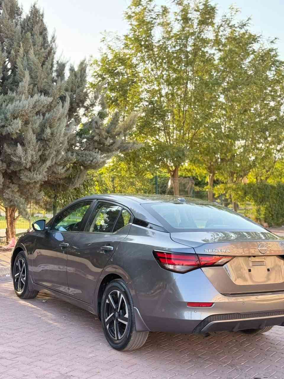 نيسان سنترا 2024 SV 
سعر 113 مجال بسيط  
ضرر بنيد و شبر راس جاملوخ صبغ شانصي يسار مظروب 
ايرباك ستيرن و دكمه سيستم 
سياره شرط ترقيم 
ماشي 17 الف 
رقم شاصي  3N1AB8CV3RY220839
بدون رقم تترقم شيمالي
مكان السياره عقرة
للأسفسار الرجاء اتصال او مراسلة الواتس اب
*********** أربيل, العراق
