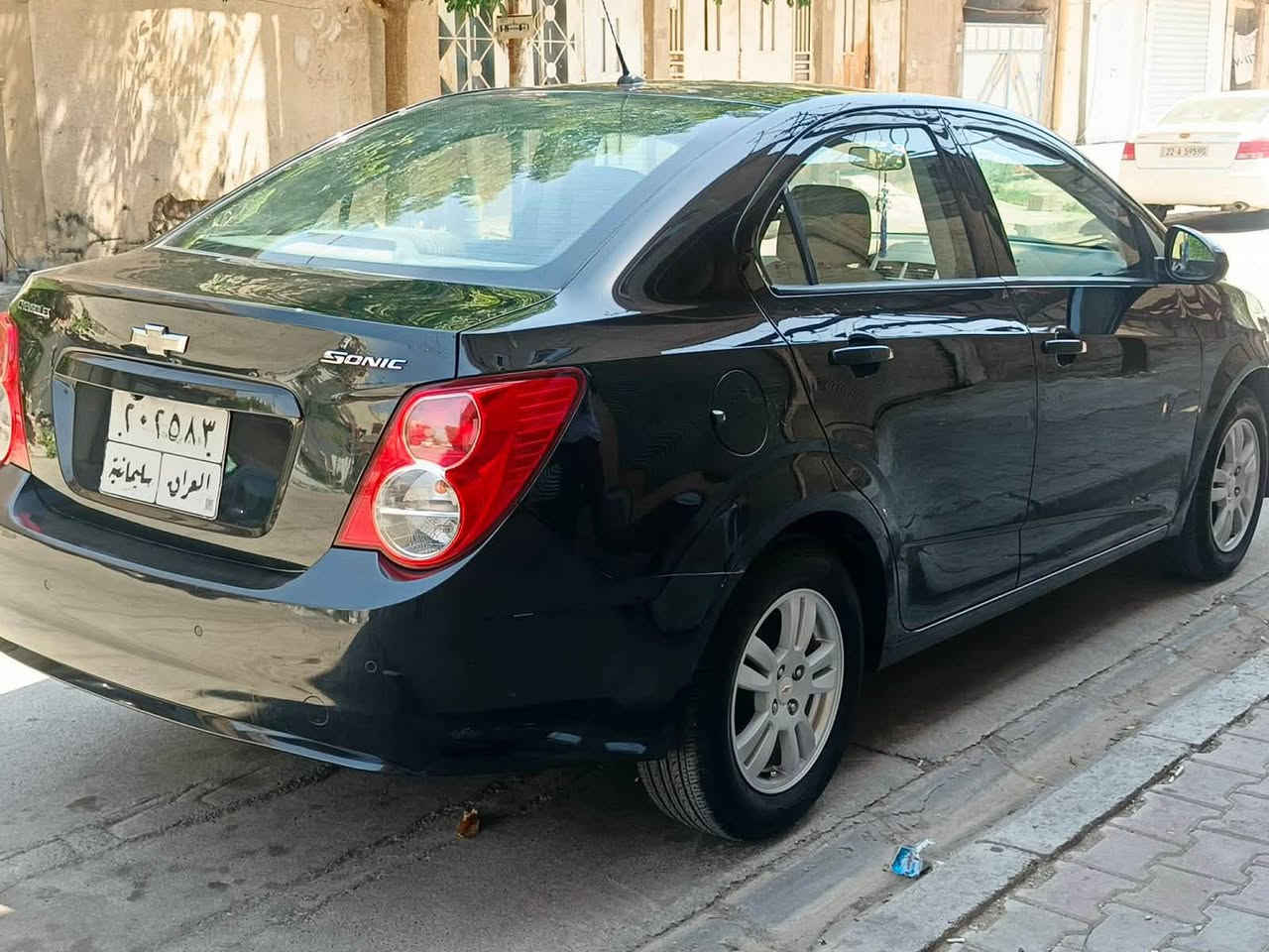 سلام عليكم سونك موديل 14
سياره خليجي كير محرك تبريد جاهزه من كل شي بيها صبغ بنيد وجاملغ خلفي الأيسر 
رقم جديد وهزه وسنويه وباسمي تريد وكاله تريد تحويل 
مكان السياره بغداد حي العامل 

سعر السياره 62 

***********وات ساب موجود
