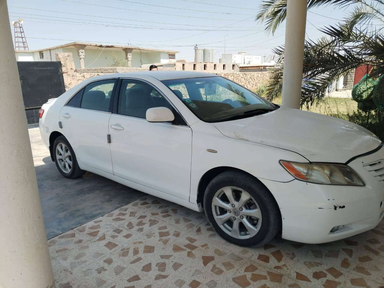 كورولا وكامري للبيع 
بسعر مناسب
رقم الهاتف:***********
