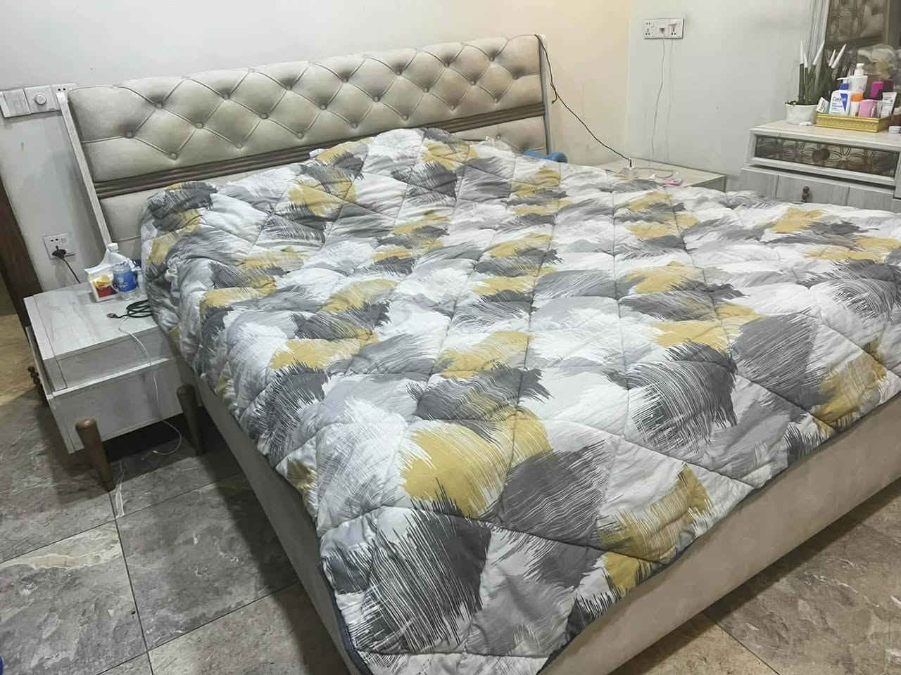 غرفة أخشاب • نضافة ١٠٠٪ • ويّه الدوشك
