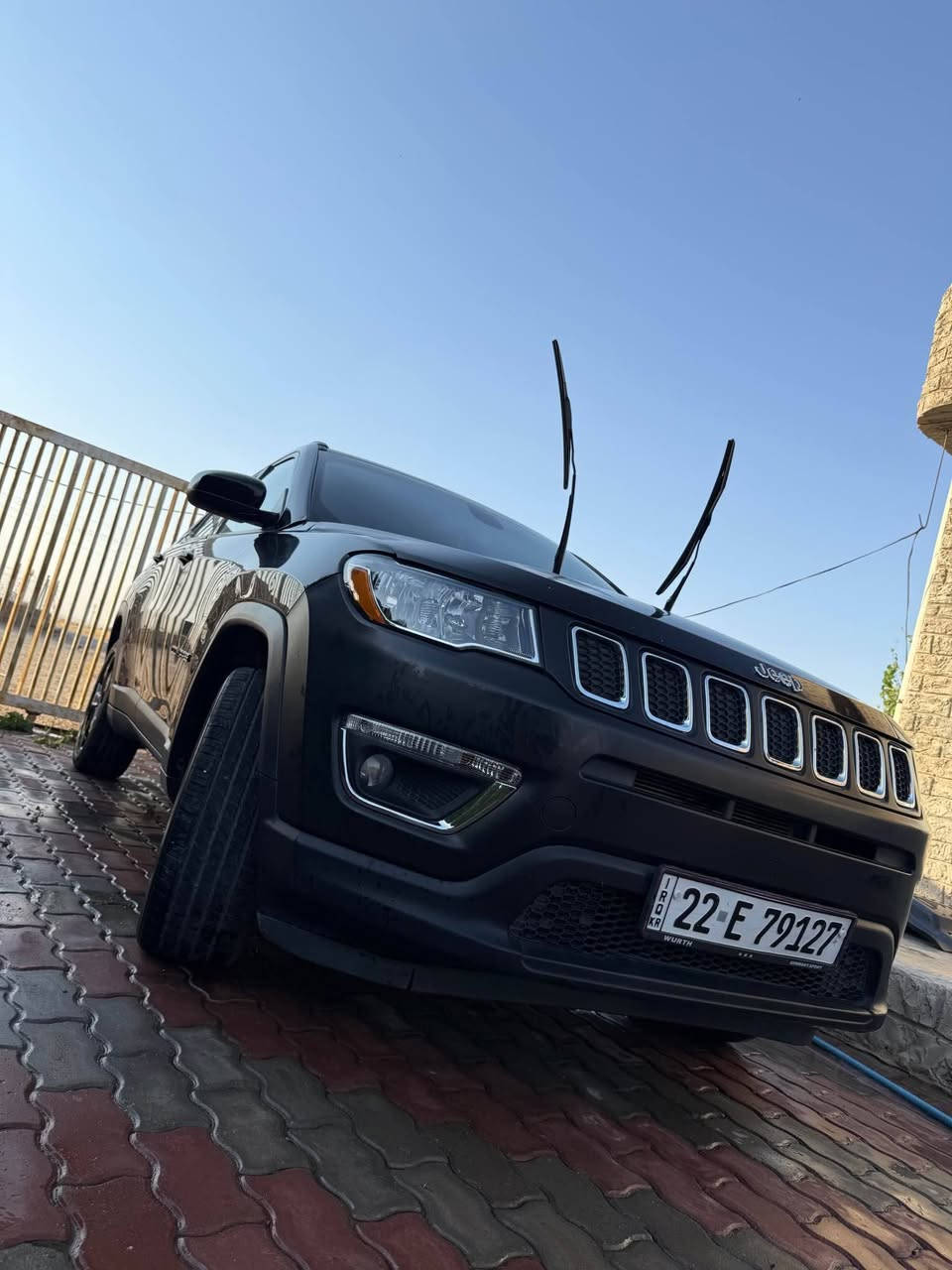 جيب كومپاس مؤديل٢٠٢٠تةنها بؤنيتى هةية بئ ژؤرئ ٨٠ هةزار رؤيشتية ٤٠٠$ غرامةى لةسةرةپاش مةحامةلة دةدريتةوة كريار سةيارةكى بئ كيشةية دةبل ئكسلة ١٣٠ ماحامةلة *********** أربيل, العراق
