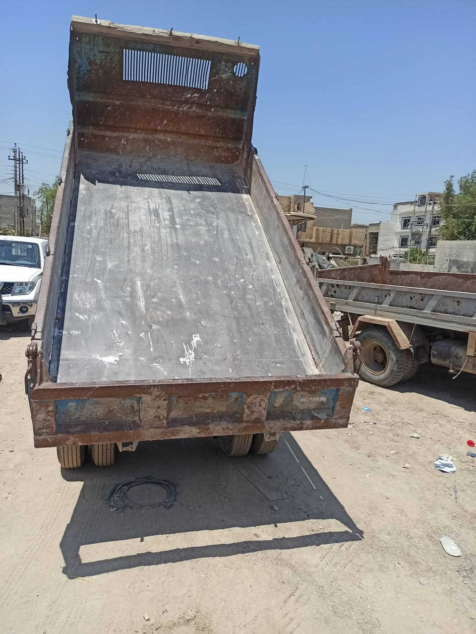 السلام عليكم  السياره للبيع التفاصيل يم صاحب  السياره هاذا رقمه 
***********
