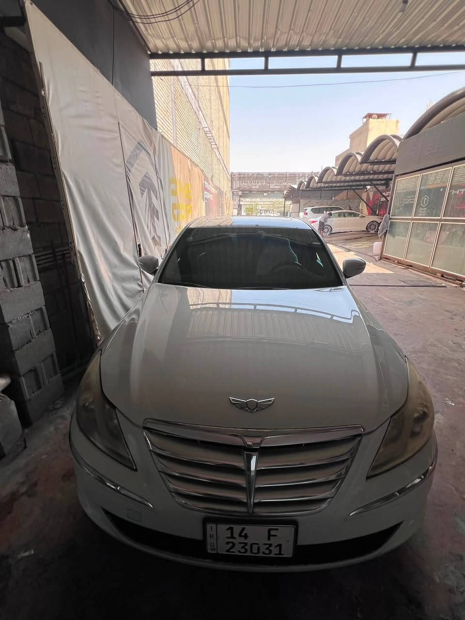 جينسيس 14 خليجي  محرك 3800 مكفوله ضربه وصبغ فقط باردات رقم بصرة حره نص فول بيه تبديل ربل قبق ولفات حساسات امامي خلفي كامره خلفيه شاشه ايباد كار بلي تخم تاير ويل جديد كشنات جلد قرمندي استفسار اكثر (***********) مكان السياره بصرة  125 وبيه مجال

