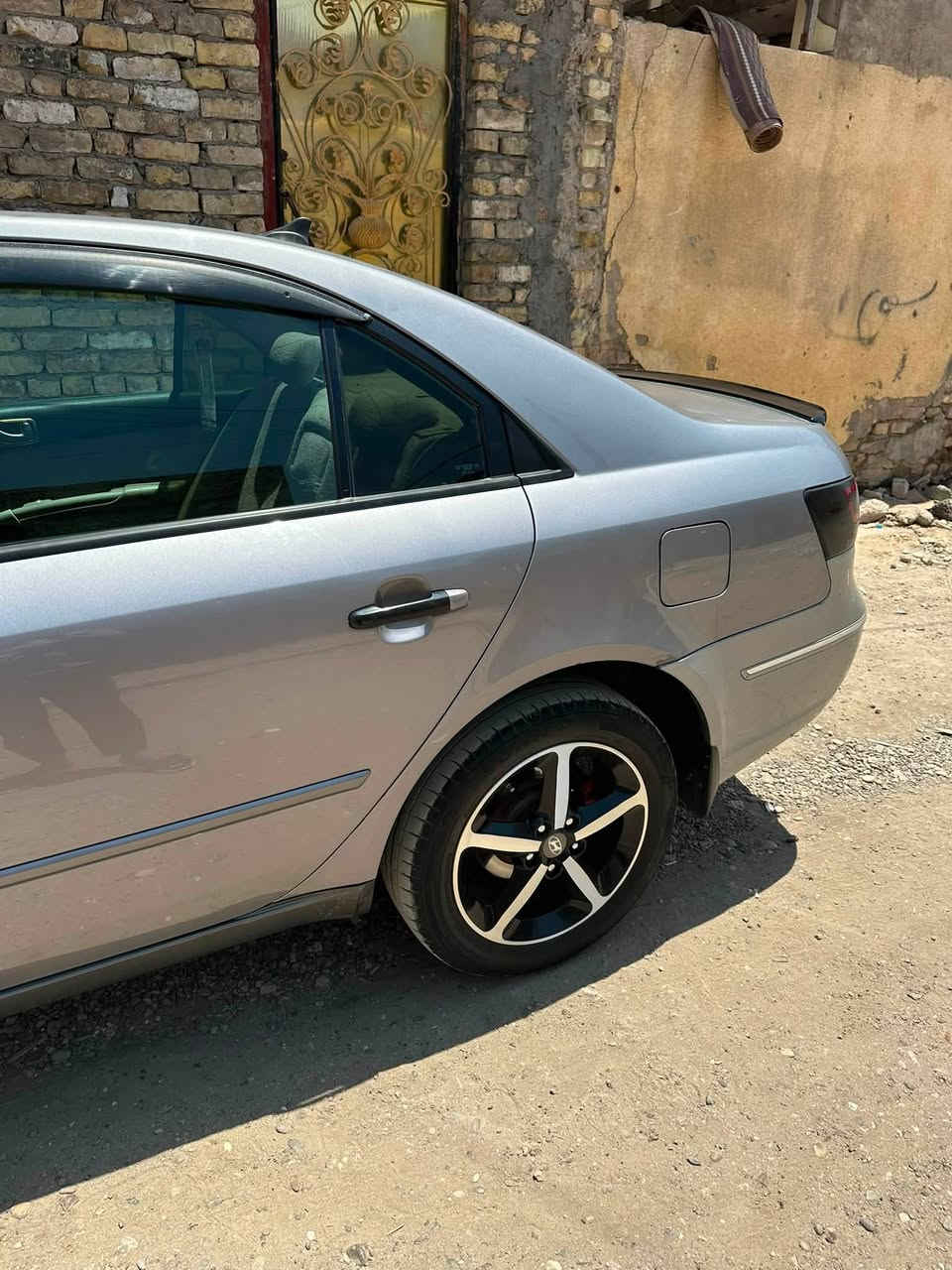 سوناتا ٢٠٠٧ مكينه ٦ سلندر رقم بغداد دولي باسمي مكينه وكير مكفولات بيها بس جاملغ صفحه السايق وبارد مكانات قليله والباقي مكفول السعر ٩٠ مكاني بغداد ***********

