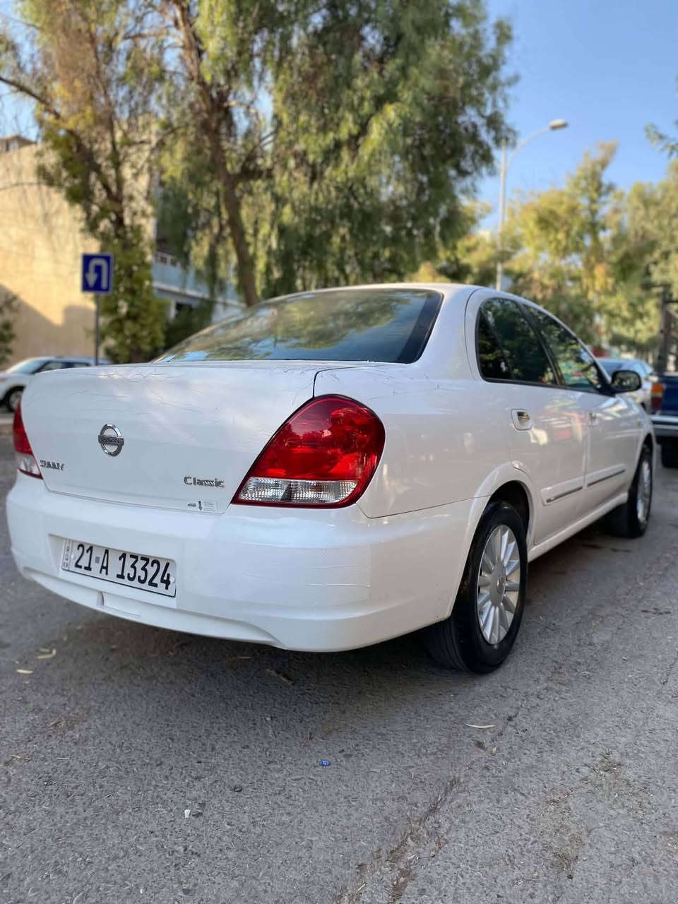 سەنی یابانی 2011
گێڕ و مەکینە و تەبرید بەشەرت 
159 هەزار رۆشتوە 
چوار تایە و ویلی لۆکی شەریکەی لە ژێرە سەنەوەی تا 31 تازەیە دووپەڵەی بچووک بە سنوقەکەوەیەتی 
سعری 113 گەلا مەعامەلە 
***********
TB سەیارەکە هی من نیە تێل بۆ خاوەنی بکەن جوابی نامە و کۆمێنت نادەمەوە
