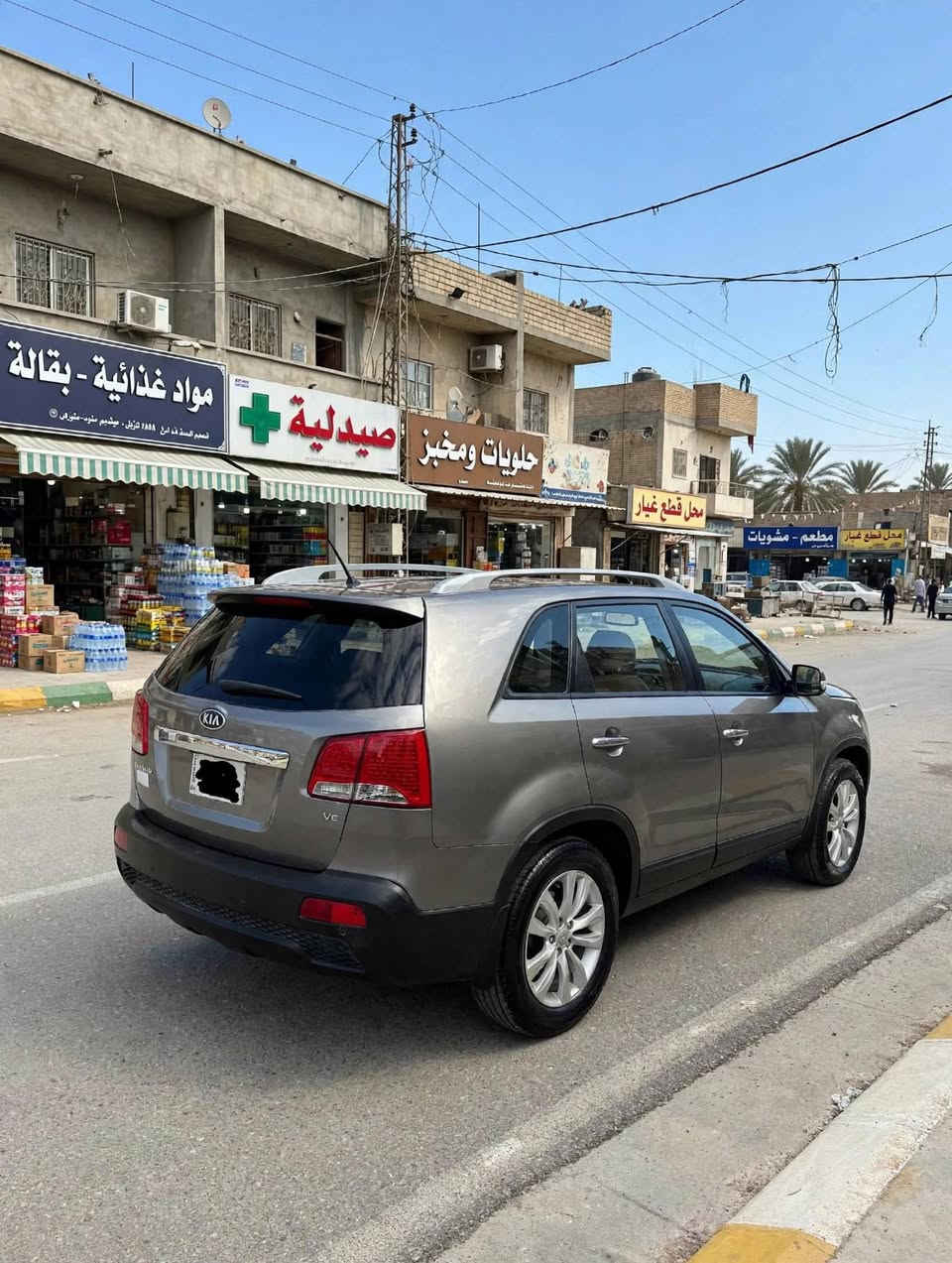 سورنتو للبيع خليجي  2012
للبيع او مراوس  فول مواصفات 

مكفولة كفالة عامة
... مرفق السونار ... 
 المواصفات المعروفة
بنوراما 
اشاير مري 
تحكمات ستيرن
يدات نيكل 
داخل بيجي 
ويل كب 
مري كهربائي
سنويه جديد
ورقم جديد 
السياره شرط تحويل والوكاله
بدون اي نقص 
كير محرك كله اب شرط لا صرف لا بخار ولا مفتوح 
7 راكب 
محرك 6 سلندر دوش
للاستفسار ***********
