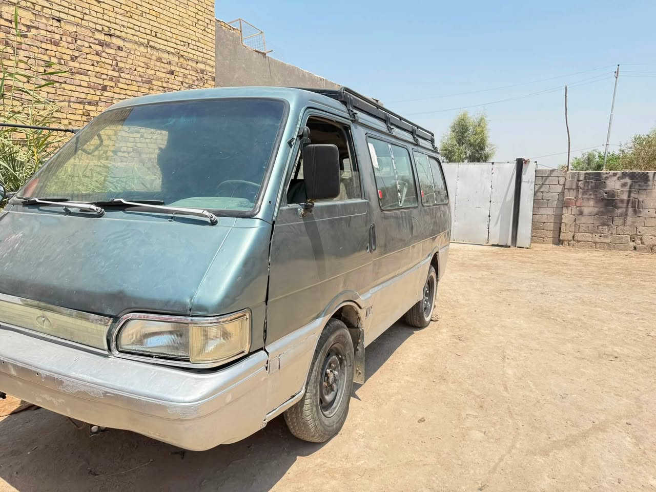 سلام عليكم  كيه بستا البيع موديل 1993تخم تير محرك وكير واكسن شرط عليه خرمات 425تنزل من سعره مكانه دوانيه سعر18/ استفسار ***********
