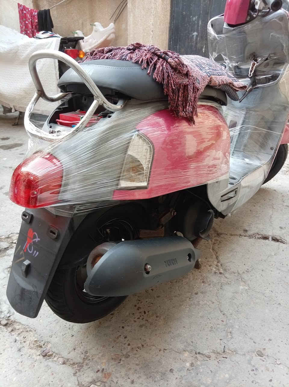 مكلف بل نشر!!!!! نوزل للبيع صارلها شهرين تقريبااا الدراجه احلا من الصوروكلها مختمه شوفت عينك الوصل موجود ماخذها 1200 اريدها 950 مكاني كربلاء ولشراي يجي ويدلل ما قصصر ويااا. واتساب متواجد ***********
