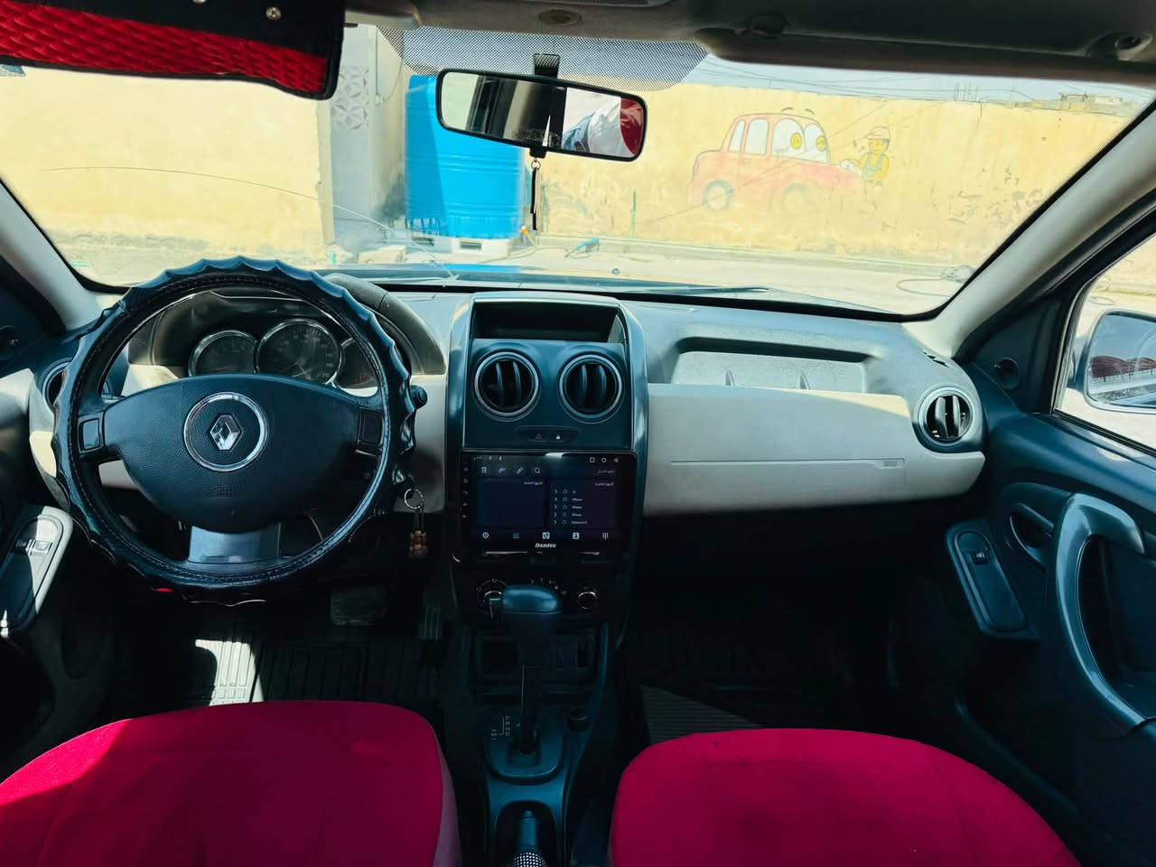 🚗 رينو داستر 2018 للبيع – بشرط الكفالة 🚗
للبيع سيارة رينو داستر موديل 2018 (نيلي / أزرق داكن)، أخت الجديد ونظيفة جداً.

📌 المواصفات والتفاصيل:

 الكفالة: كفالة عامة (كير، محرك، كشر) بشرط الفحص.

 الرقم: رقم قادسية (الديوانية) / مداورة ثاني يوم.

 الشاشة: شاشة أندرويد لمس حديثة.

 الداخل: التخم والداخلية مغلفة أحمر ونظيفة جداً.

 التبريد: شغال وثلج ❄️

 الإضافات: حوامل سقف (Duster)، حساسات، وباقي المواصفات الفول.

📍 المكان: الديوانية

📞 للتواصل والاستفسار (اتصال أو واتساب): ***********
