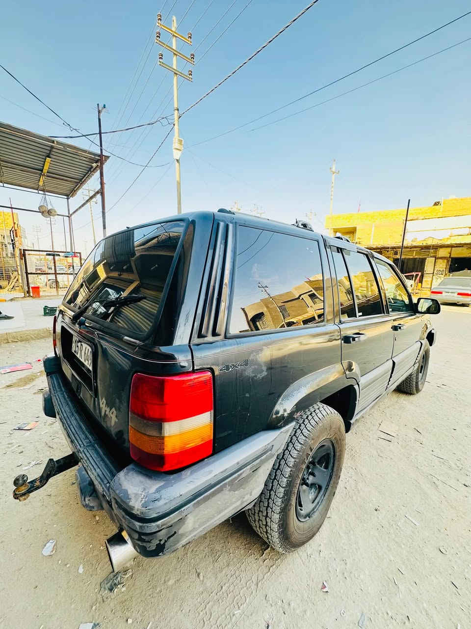جيب شيروكي موديل94
اقره المنشور الأخير 👇🏼

محوره مكينه وكير ياباني 6 اسلندر vvt300 اشك الكاع نهضه وعزم قوي كلش 
سياره كفاله عامه من ضربه ولصبغ 
حداديه جديده فلنجات ودسكات ودبلات ولوي جدد توني شادهن وصدر ولحداديه لوره بعدهن بكراتينهن ماشادهن تجي وتشوفهن سياره اي نضوح مال دهن ماكو مكينه وكير وبور وجعمقه سياره حيل متعوب عليه 
تخم تاير جبلي توني شاده  دعاميه درع 
تبريده كامله من ثلاجه مال راس ثور وراديتر وكمبريسر  نقصه بس تمد بواري  منضومه زنون ابو 100$ شادله كهربائياته من طول للطول كله شغاله حته لماسحه مال جنطه ولماطور مال المري الجانبيه  كلشي شغال 
سياره بسمي رقمه انكليزي ثاني يوم اداورلك حته غرامات ماعليه 
سياره حيل متعوب عليه ومال جناي  
وترايك وين مايعجبك 

سعره 60 $ وبيه مجال 

***********

نص مكتوب في الصور:
- *********** ***********