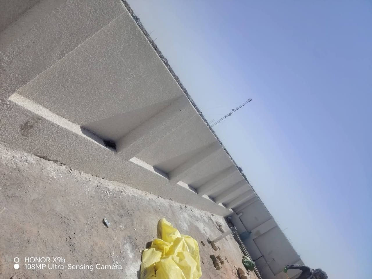 السلام عليكم شغل لبخ سقل ناعم وتشميع ونشتغل وجهات وطلس ونثر وجص وبورك مكان كربلاء التصال على الرقم***********
