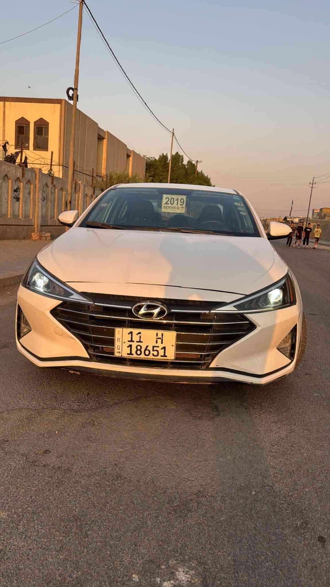 سلام عليكم شباب الانتره البيع مديل 19 وارد امريكي حادثه فقط بنيد مكينه 2000  دوش كير ايتي تبريد ثلج صدر خلفي ومامي جديد لايت زنون سنويه جديده السعر 118 مكاني بغداد المعامل ***********
